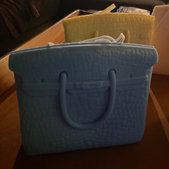 Purse Candle - Picture 9 of 12